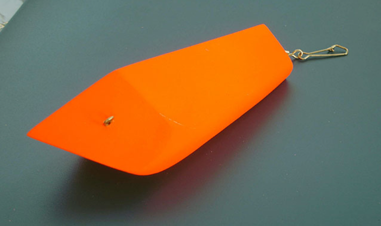 Piccoli divergenti per traina costiera